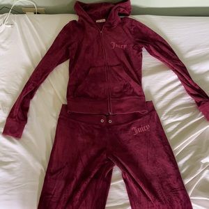 Juicy couture tracksuit maroon with pink juicy logo